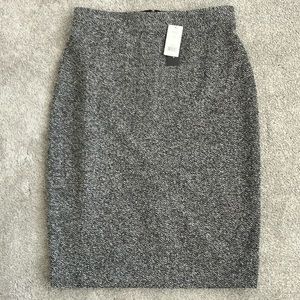 Classic Banana Republic Tweed Skirt size 12
